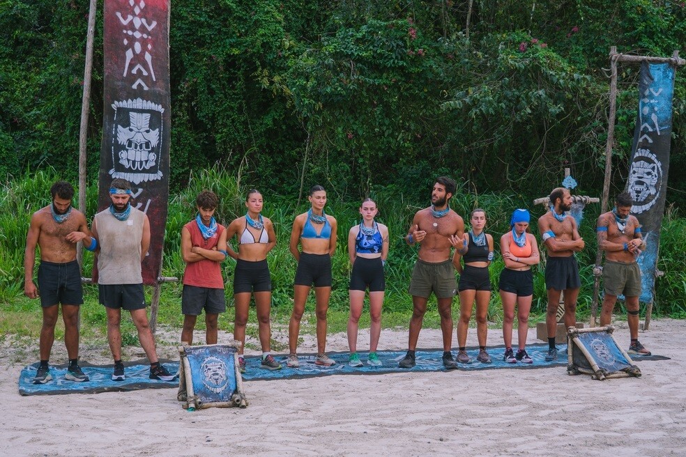 SURVIVOR 01 13 1bbd0