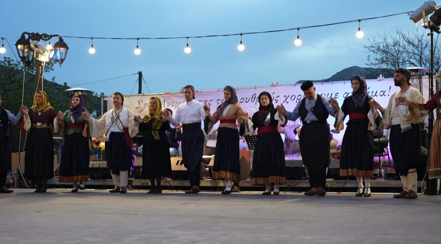 OPOU_YPARXEI_ELLADA_PRWTOMAGIA_2_de887.jpg