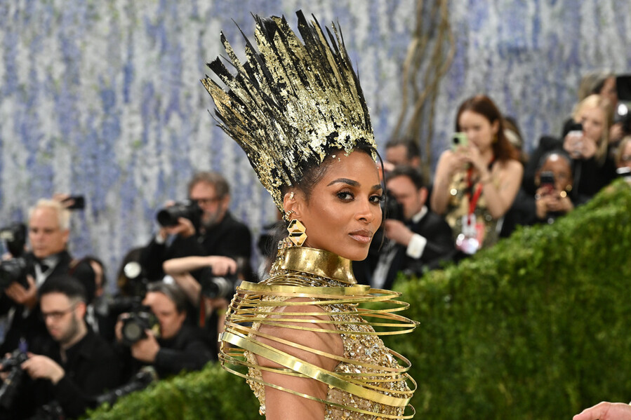 CIARA_ME_KRITHARIWTI_3_6e36d.jpg