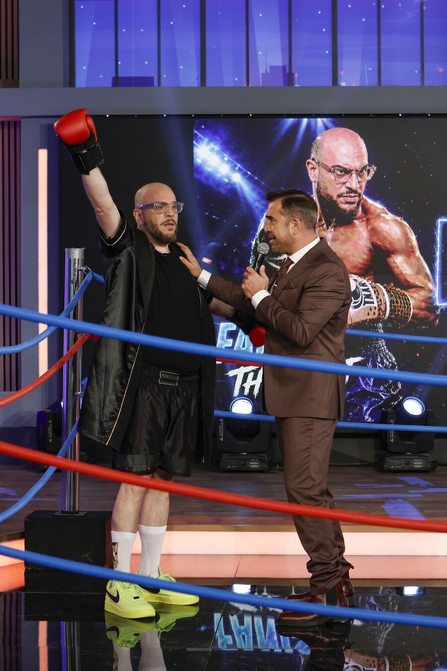 STIN_AGKALIA_TOU_FANI_VRETTOS_KAI_KWNSTANTINIDIS_7_9c493.JPG