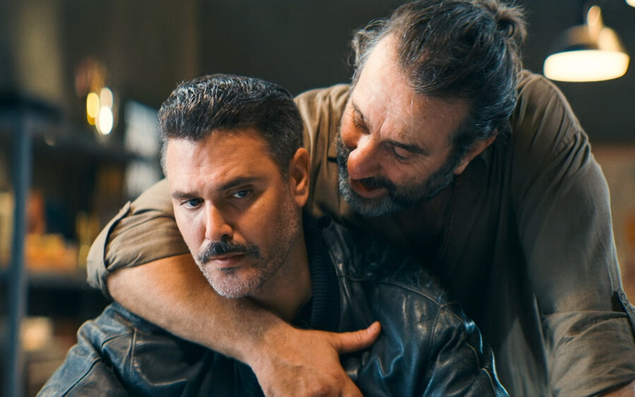 GIati_re_patera_epeissodio_22_1_107c3.jpg
