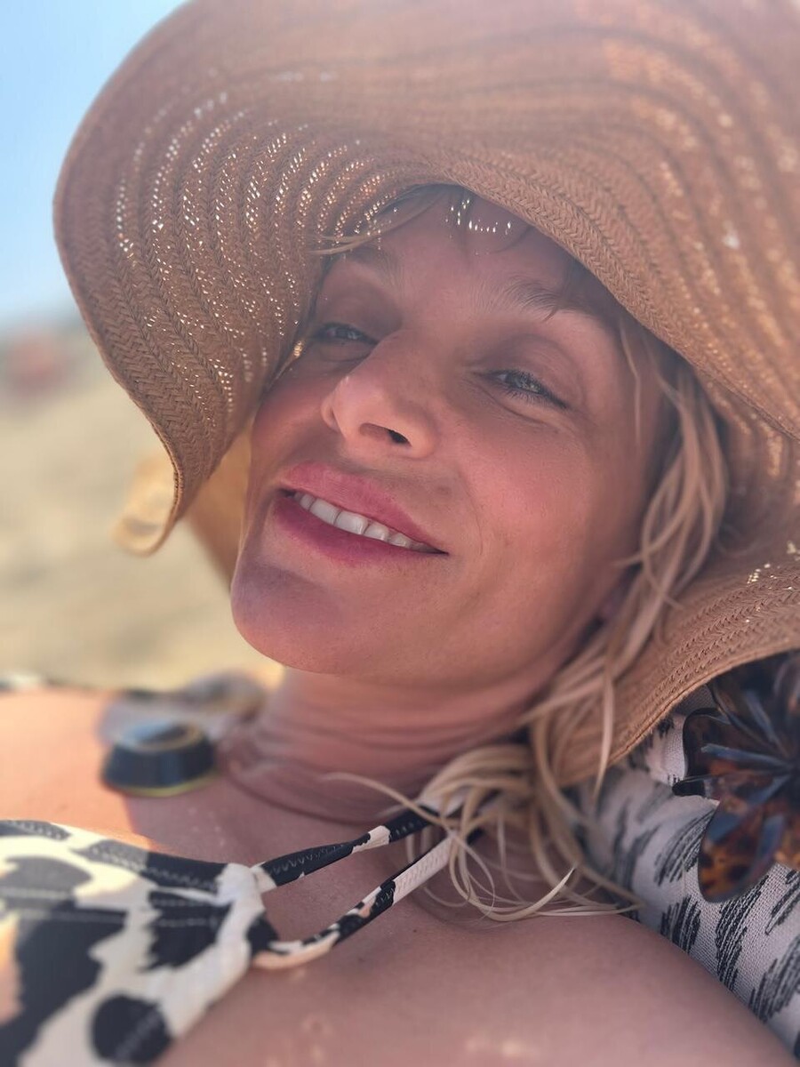 ZOUGANELI_ORNOS_MYKONOS_6c83d.jpg