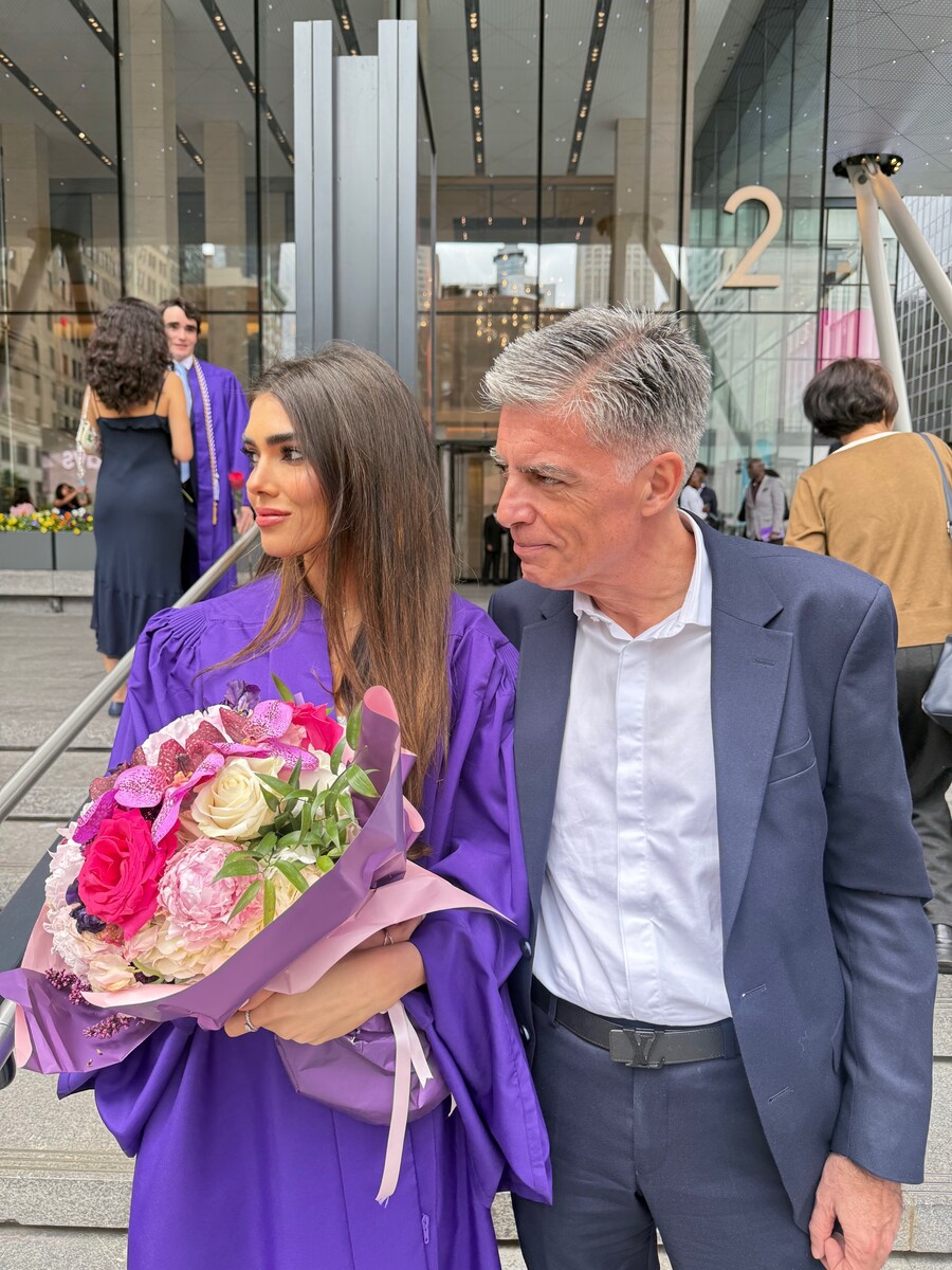 STEFANIDOU_KAI_EVAGGELATOS_ME_KORI_LYDIA_4_a4290.jpg