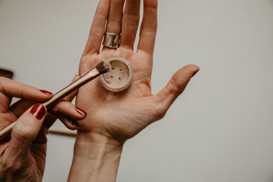 kelly-sikkema-QnbPLrrHyGQ-unsplash_6d6a8.jpg