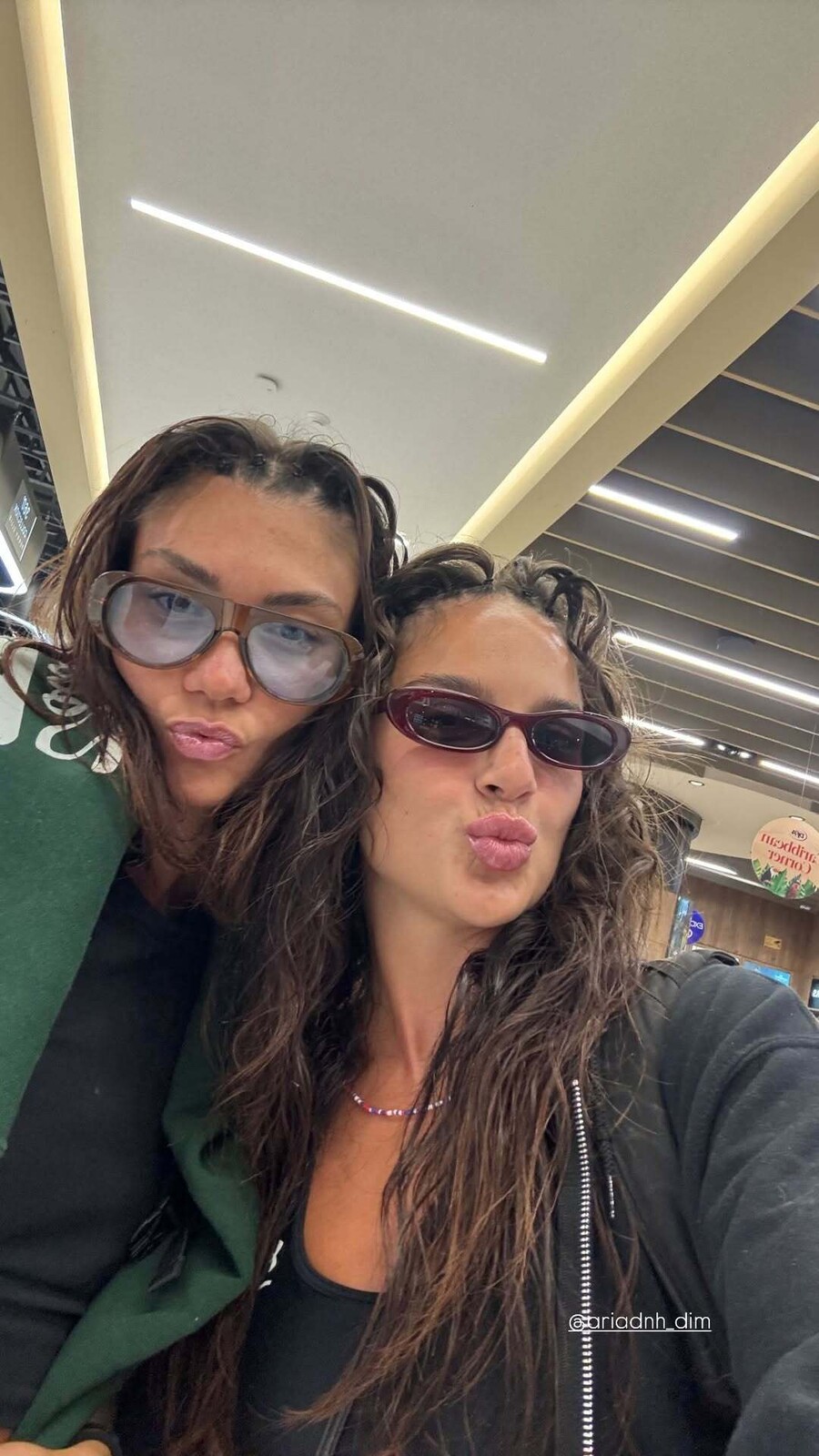 SnapInsta.to_705374389_18587848342005572_3981670653845895572_n_0d5dd.jpg