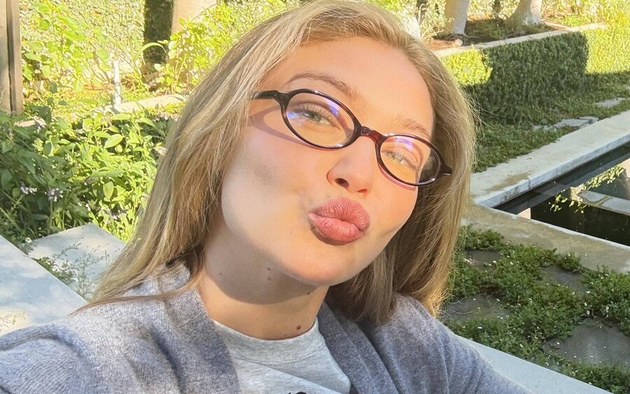 FAKE_GYALIA_ORASSEWS_GIA_INTELLECTUAL_LOOK_4_acbcd.jpg