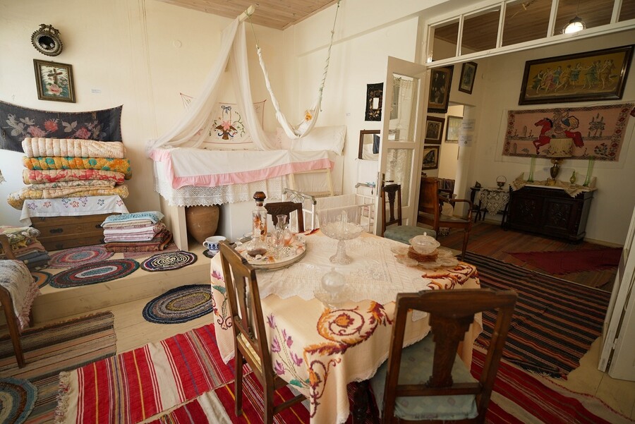 HAPPY_TRAVELLER_06.06_9_7fe52.jpg