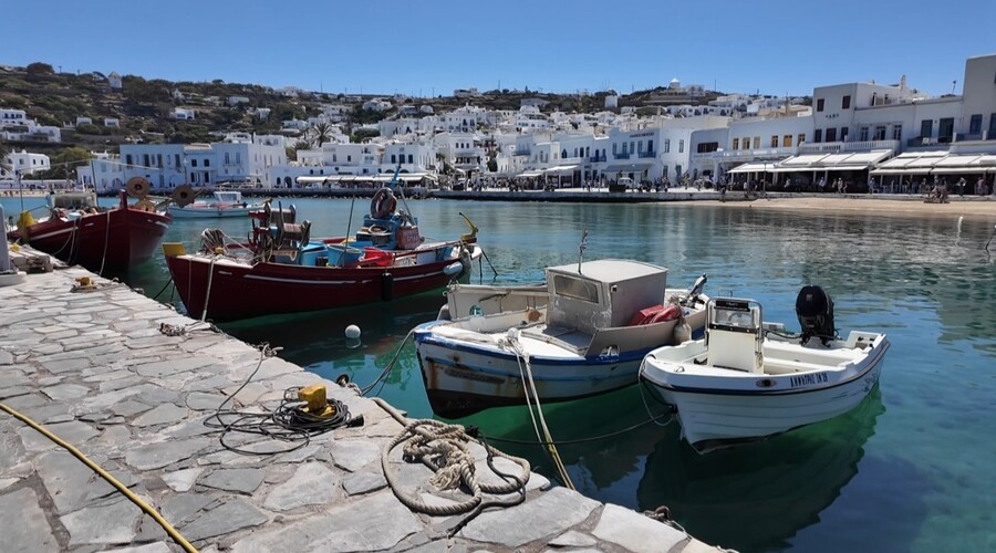 OPOU_YPARXEI_ELLADA_SYROS_2_260cb.jpg