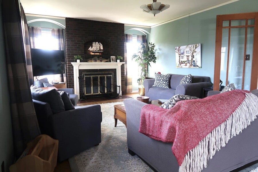 twilight_bella_house_airbnb_6_8e741.jpg