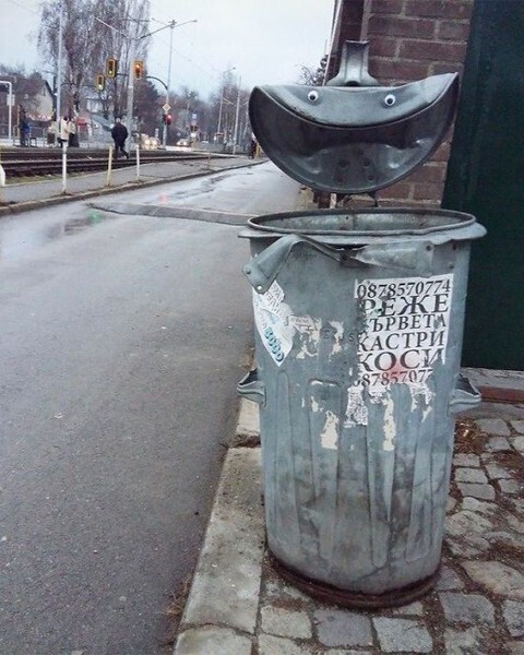 eye_bombing_bulgaria_4_9c285.jpg