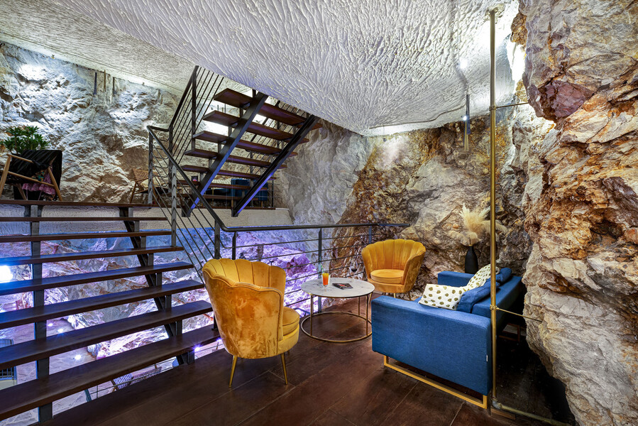 cave_bar_dubrovnik_1_abd7cc08688c96c1.jpg