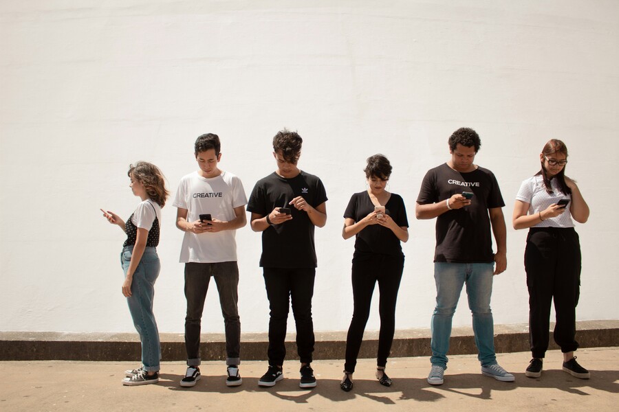 creative-christians-hn6uxg7gzte-unsplash_1fc0c7ab46083eac.jpg