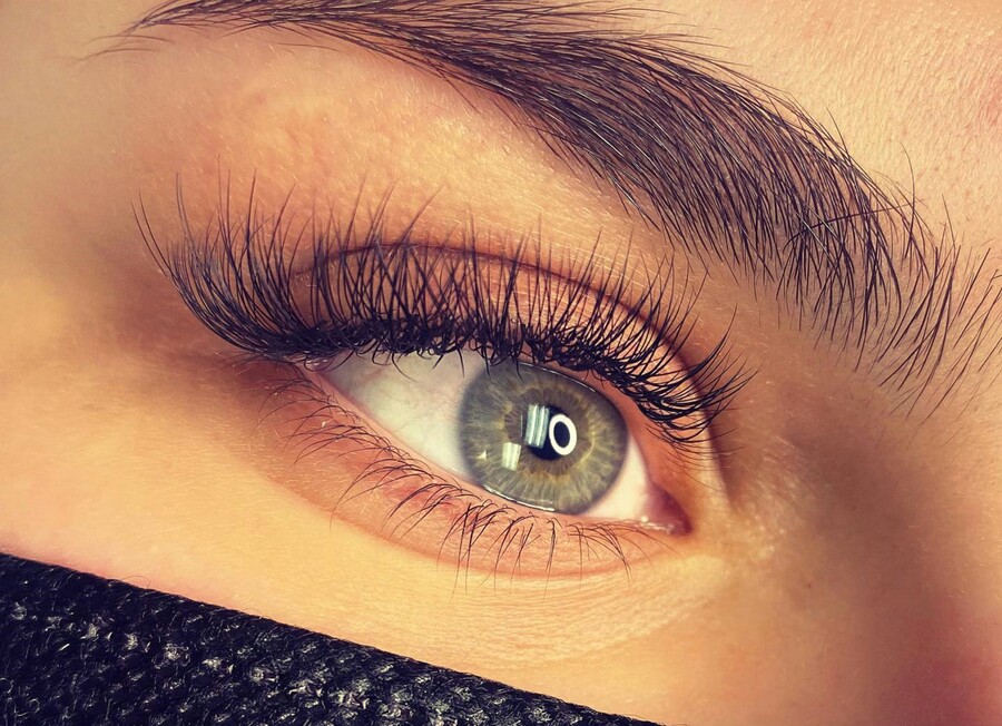 milky-way-lashes-gect9d7zgos-unsplash_bde39d6611c9a559.jpg