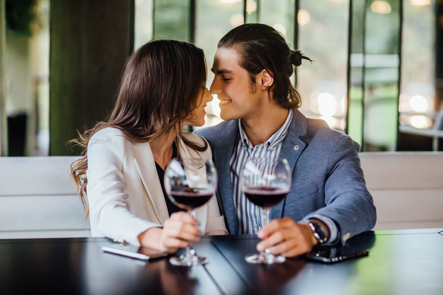romantic-couple-enjoying-dinner-cafe-relationship-romantic-time_96da53cf1220045d.jpg