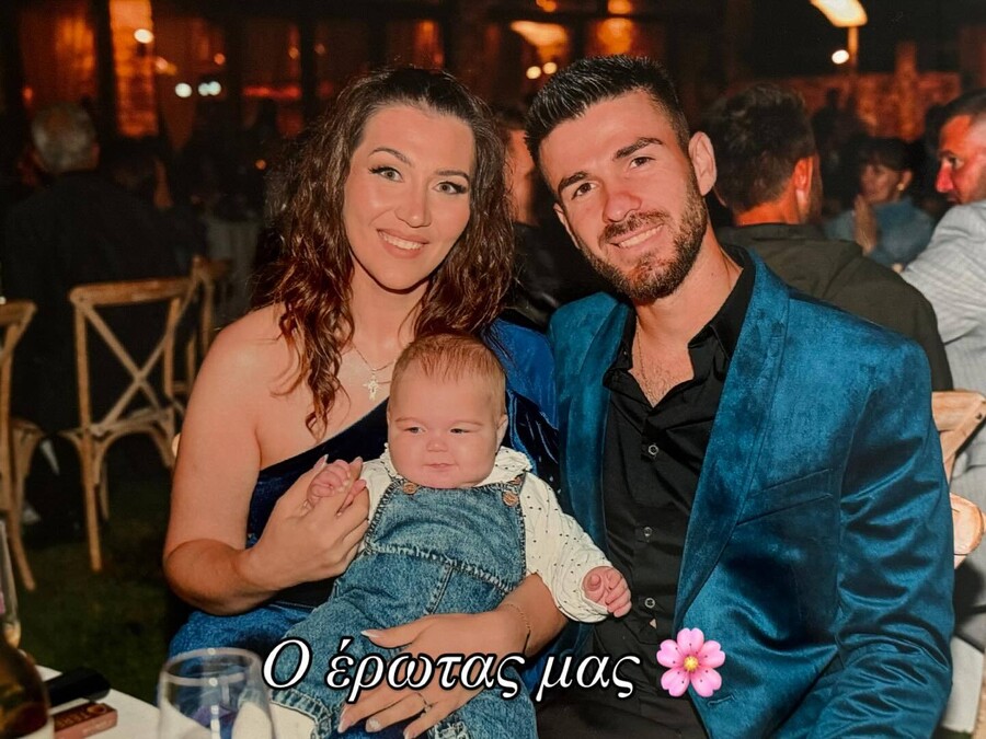 memousai_kai_leandra_2_0d526445355db5b0.jpg
