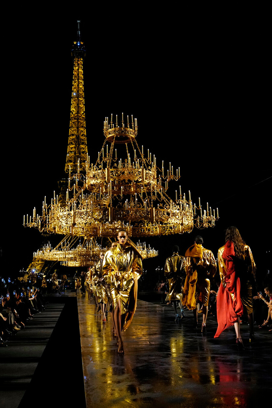 saint_laurent_13_e21dbfa34d30b510.jpg
