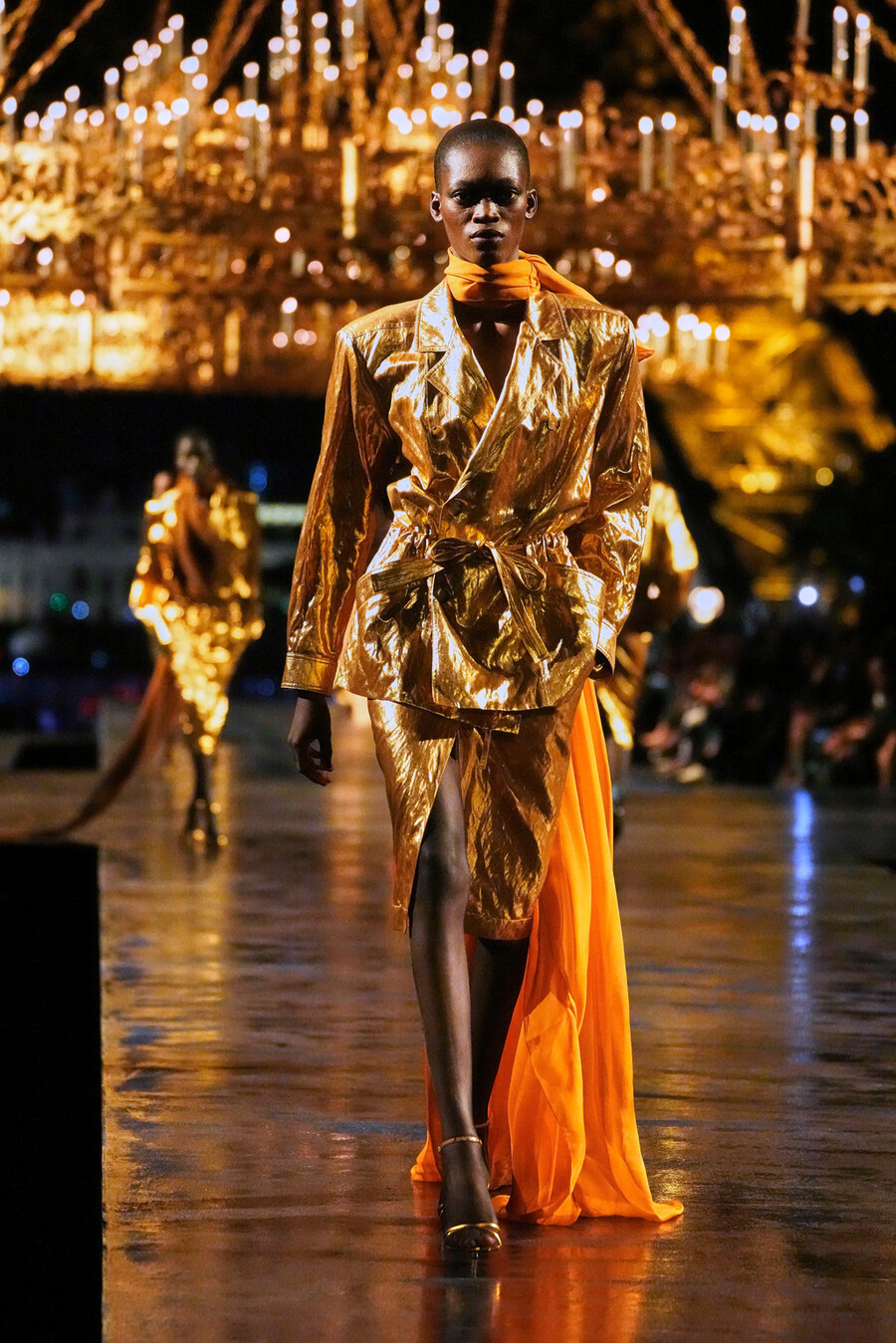 saint_laurent_4_51f252ce009e11b4.jpg