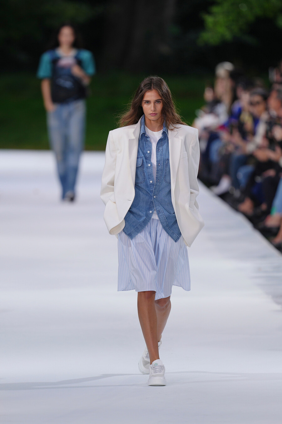 stella_mccartney_show_14_ca8b15293e60db57.jpg