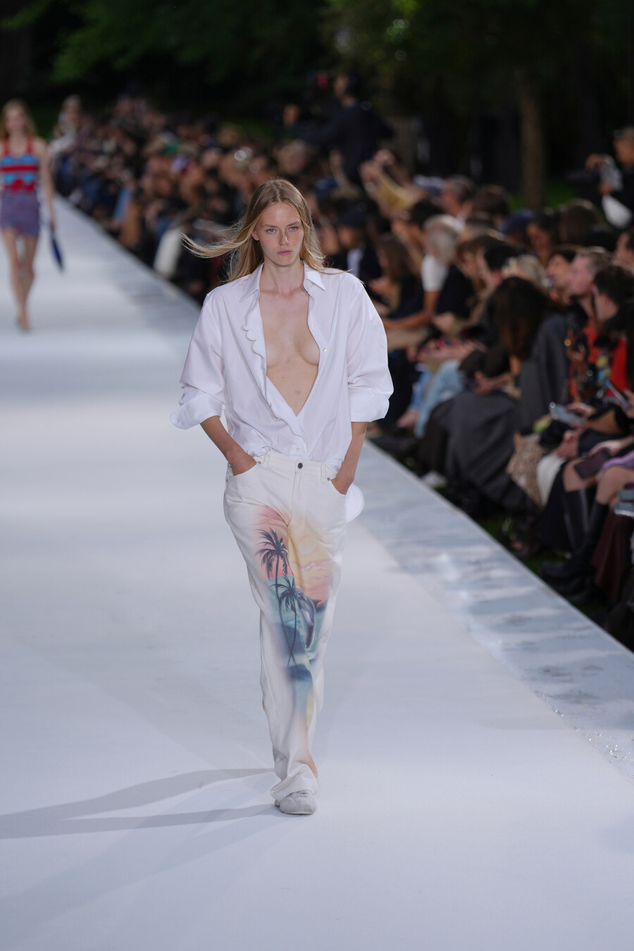 stella_mccartney_show_18_edf5a1b4f2437810.jpg