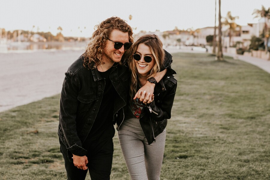 becca-tapert-bmotcrznde4-unsplash_caaefc229e6ca0ed.jpg