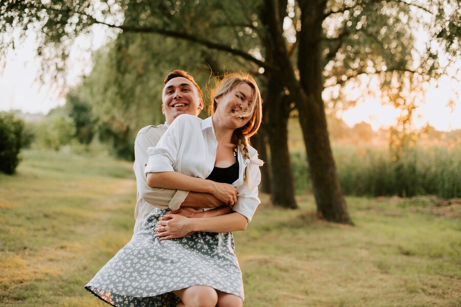 kateryna-hliznitsova-aar698gtyhq-unsplash_4af5ca9884595d48.jpg
