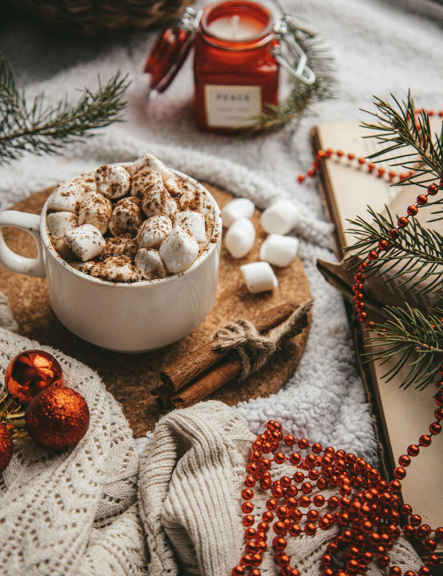 katya-azimova-ahis5fuw0gk-unsplash_d383ef8034fbef7f.jpg
