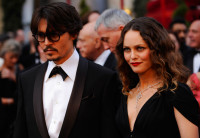 Ο Johnny Depp αναπολεί τη σχέση του με τη Vanessa Paradis: «Ήταν ευτυχία»