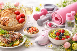 Πάσχα χωρίς τύψεις: Πώς να κρατήσεις ισορροπία ανάμεσα σε φαγητό και άσκηση