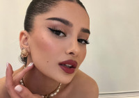 Είναι αυτή η επιστροφή των λεπτών φρυδιών;