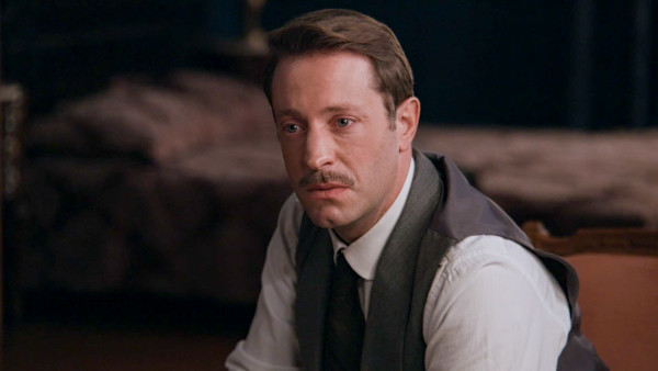 Grand Hotel: Ο Ρήγας πυροβολεί τον Αλέξανδρο