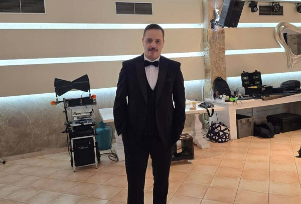 Αλέξανδρος Τσουβέλας: Το απίστευτο που συμβαίνει με την περιοδεία του στην Κύπρο