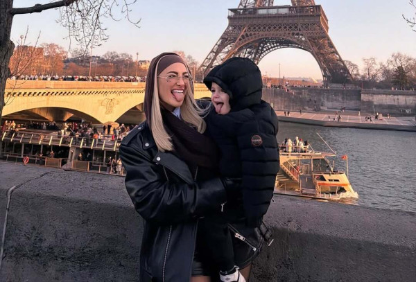 Ιωάννα Τούνη: Στα επείγοντα με τον Πάρη μετά το πάρτι γενεθλίων του στην Αθήνα