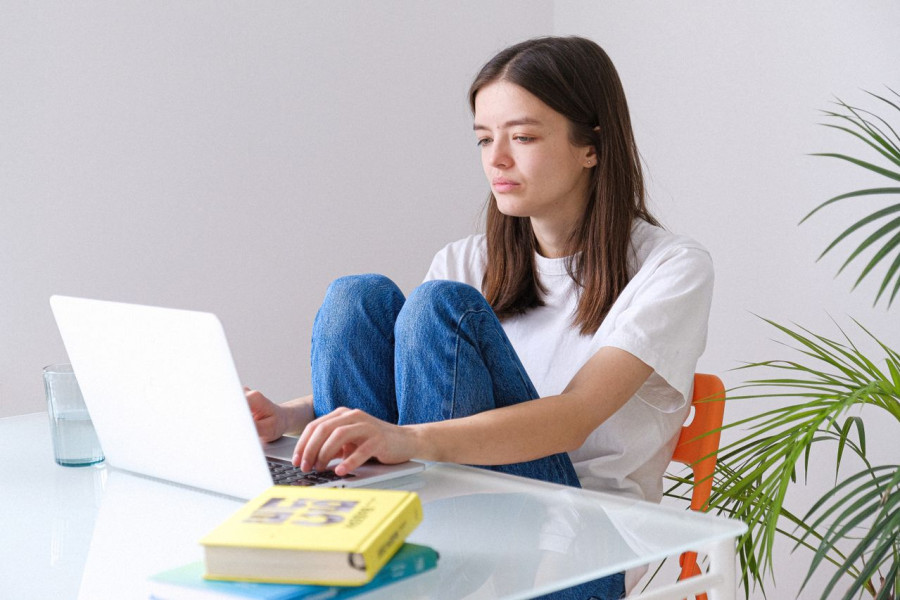 September career reset: 4+1 ερωτήσεις που αξίζει να κάνεις στον εαυτό σου πριν μπεις ξανά στο ίδιο εργασιακό mode