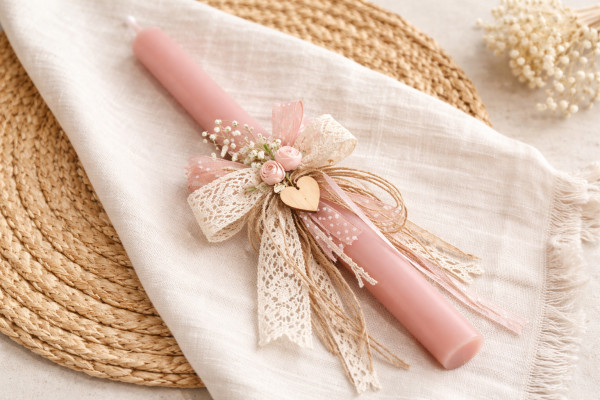 Handmade λαμπάδα με budget κάτω από 5 ευρώ που δείχνει πολύ πιο ακριβή