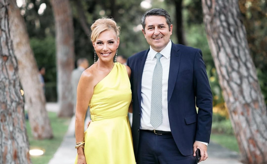 Γιώργος Μυλωνάκης: Επέστρεψε στην Ελλάδα με την Τίνα Μεσσαροπούλου - Όσα είπε η Σταματίνα Τσιμτσιλή για τις θετικές εξελίξεις στην υγεία του