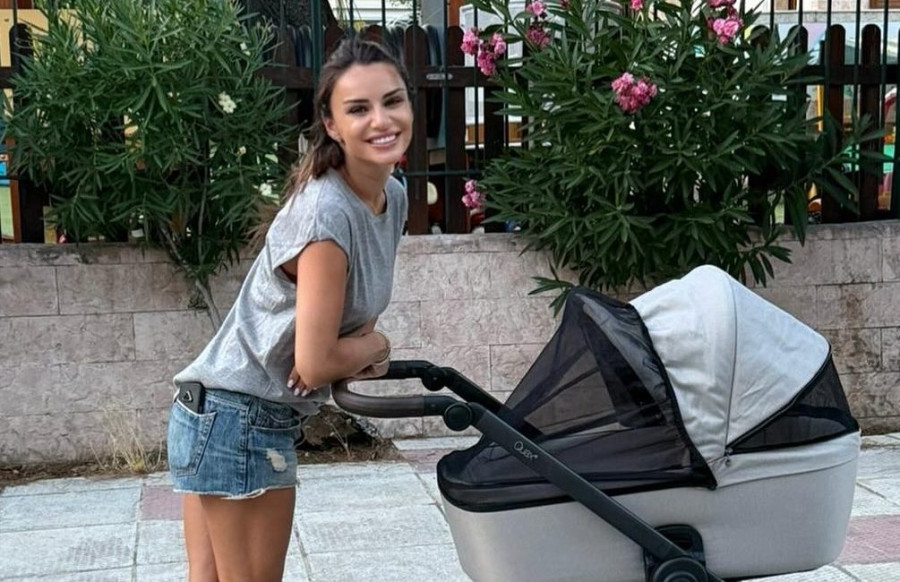 Ελένη Τσολάκη: «Ζορίζομαι πολύ που αποχωρίζομαι την κόρη μου αλλά θα βρω τα πατήματά μου»