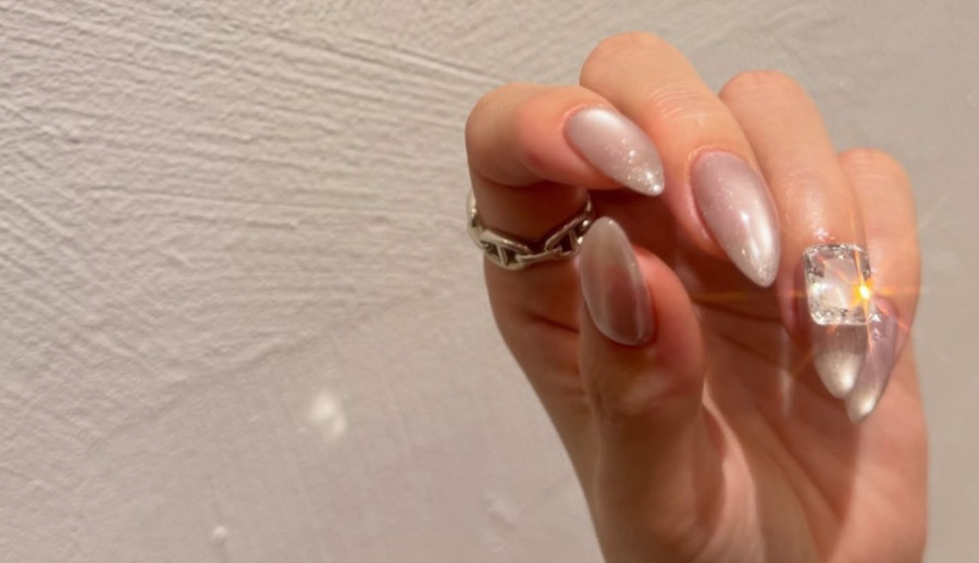 Syrup nails: Το juicy nail trend που θα δεις παντού αυτή την άνοιξη