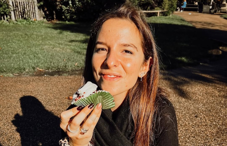 Εριέττα Κούρκουλου Λάτση: Έκανε share το viral meme που κυκλοφορεί για εκείνην και τον κατώτατο μισθό!