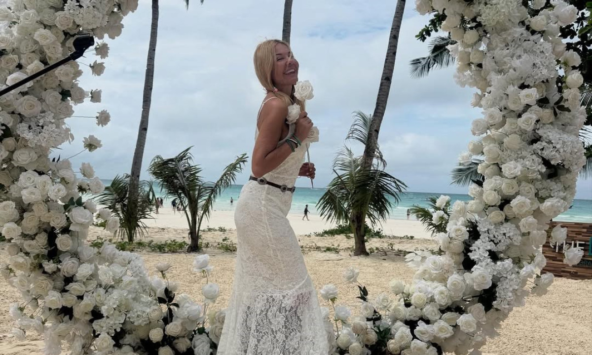 ΔΕΝ παντρεύεται η Χριστίνα Παππά: Η τρολ ανάρτησή της που άναψε φωτιές και η διάψευση