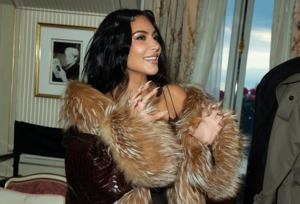 Η Kim Kardashian αποφοίτησε από τη Νομική! Και φυσικά το γιόρτασε με πάρτι αποφοίτησης!