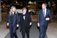 Χρυσή Βαρδινογιάννη - Νικόλαος Ντε Γκρες: Στο Μέγαρο Μουσικής με την Άννα Μαρία και full ασορτί look