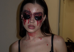 Πώς να φτιάξετε ψεύτικο αίμα για το Halloween