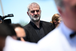 Τραϊανός Δέλλας: «Σήμερα πριν 16 χρόνια μας ένωσε ο Θεός με τα δεσμά του γάμου. Ήταν η καλύτερη μέρα της ζωής μου και χτες η χειρότερη»