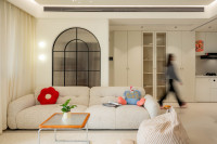 DIY κατασκευή: Δημιουργήστε μόνοι σας μια διακοσμητική αψίδα για να σπάσετε τη μονοτονία του χώρου