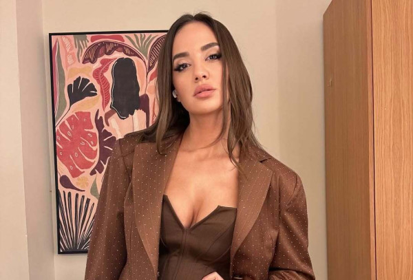 Ρία Ελληνίδου: TikTok trend προέβλεψε μωρό το 2026 και η αντίδρασή της ήταν όλα τα λεφτά