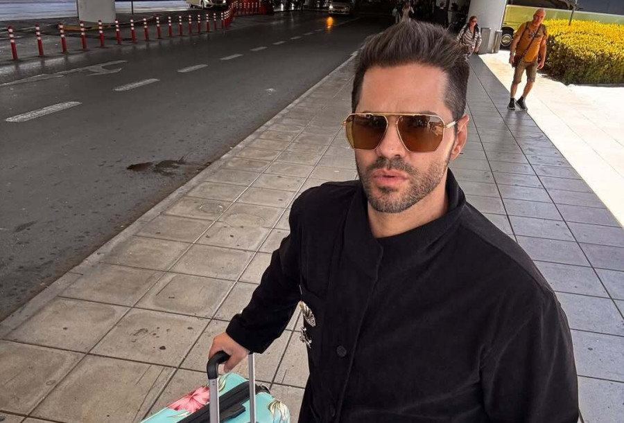 Τσαλίκης: Συγκρίνει το νέο hit της Λιόλιου με δικό του τραγούδι και ανάβει φωτιές