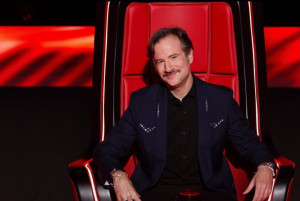 Κωστής Μαραβέγιας: Λίγο πριν παιχτεί το The Voice όπου θα εμφανιστεί, εξομολογήθηκε γιατί μούδιασε με την πρόταση