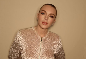 Όπως είδαμε στη Lindsay Lohan, το ballerina bun είναι η απόλυτη εμμονή στα χτενίσματα αυτή τη στιγμή