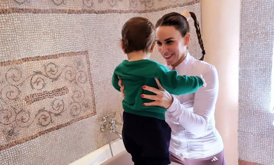 Κατερίνα Στικούδη: Ο επικός λόγος που δεν την ταράζουν τα κακόβουλα σχόλια και ο τρόπος που θα «οχυρώσει» ψυχικά τους γιους της