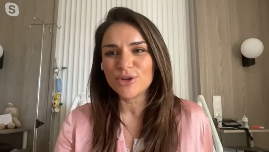 Ελένη Τσολάκη: Μίλησε από το μαιευτήριο για τη γέννηση της κόρης της - «Ακόμα κι εγώ που μιλάω πολύ δεν μπορώ να βρω τις λέξεις!»